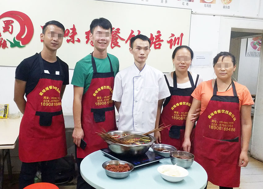 成都串串香培訓(xùn)多少錢(qián)？培訓(xùn)成都串串技術(shù)怎么樣？