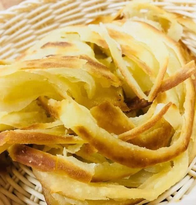 手抓餅的最簡(jiǎn)單做法，酥脆可口簡(jiǎn)單美味！