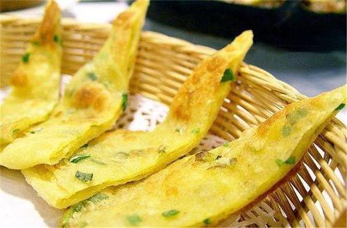 秘制蔥油餅，層次分明又入味，所有詳細(xì)技巧都在這里了！