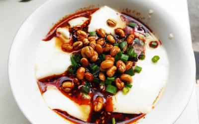 學(xué)做豆腐腦找哪家好？特色小吃豆腐腦怎么做？