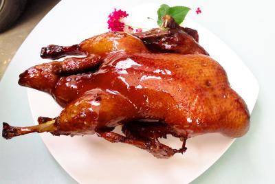 四川甜皮鴨鹵水技術(shù)培訓(xùn)哪里好？學(xué)員通過反復(fù)實(shí)際練習(xí)