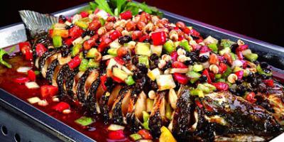 四川烤魚小吃技術(shù)培訓(xùn)多少錢？烤魚紅油的調(diào)制
