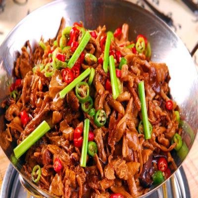 干鍋技術(shù)培訓(xùn)學(xué)校哪里比較專業(yè)？掌握火候的控制
