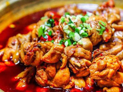 麻辣火鍋雞底料訓(xùn)練需求多少錢？火鍋技能訓(xùn)練中心