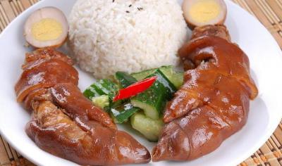 快餐豬腳飯技能做法哪里專(zhuān)業(yè)？餐飲培訓(xùn)機(jī)構(gòu)