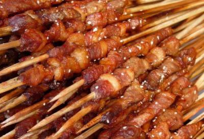 燒烤技術(shù)培訓(xùn)學(xué)校在哪里更正宗？能滿足食客的消費(fèi)