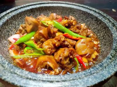 麻辣干鍋技術(shù)培訓(xùn)班哪里比較靠譜？傳授全套口味技術(shù)
