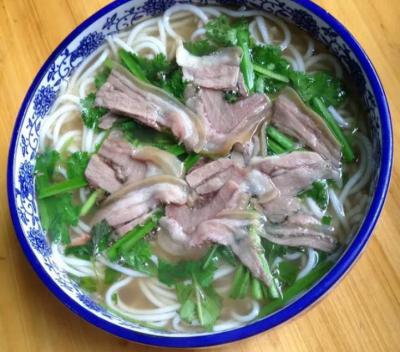 學(xué)做羊肉米線技術(shù)培訓(xùn)機構(gòu)哪里好？