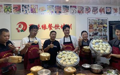 想學(xué)包子早餐技術(shù)哪里可以學(xué)？