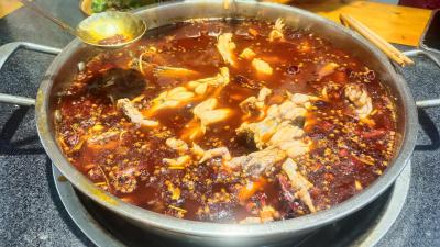成都學(xué)魚火鍋技術(shù)培訓(xùn)哪家好？