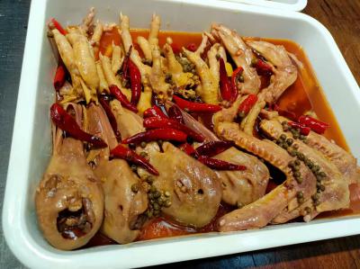 成都鹵菜培訓(xùn)哪個學(xué)校好 ？