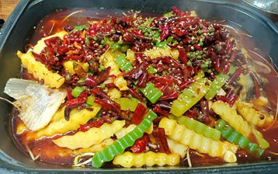 萬(wàn)州烤魚(yú)成都能學(xué)到真技術(shù)嗎？地道烤魚(yú)技術(shù)培訓(xùn)哪里有