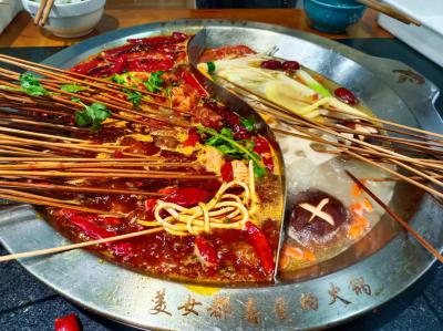 串串香培訓(xùn)學(xué)校哪個(gè)好？成都串串培訓(xùn)機(jī)構(gòu)